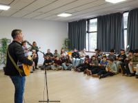 Musikariak ikastetxeetan